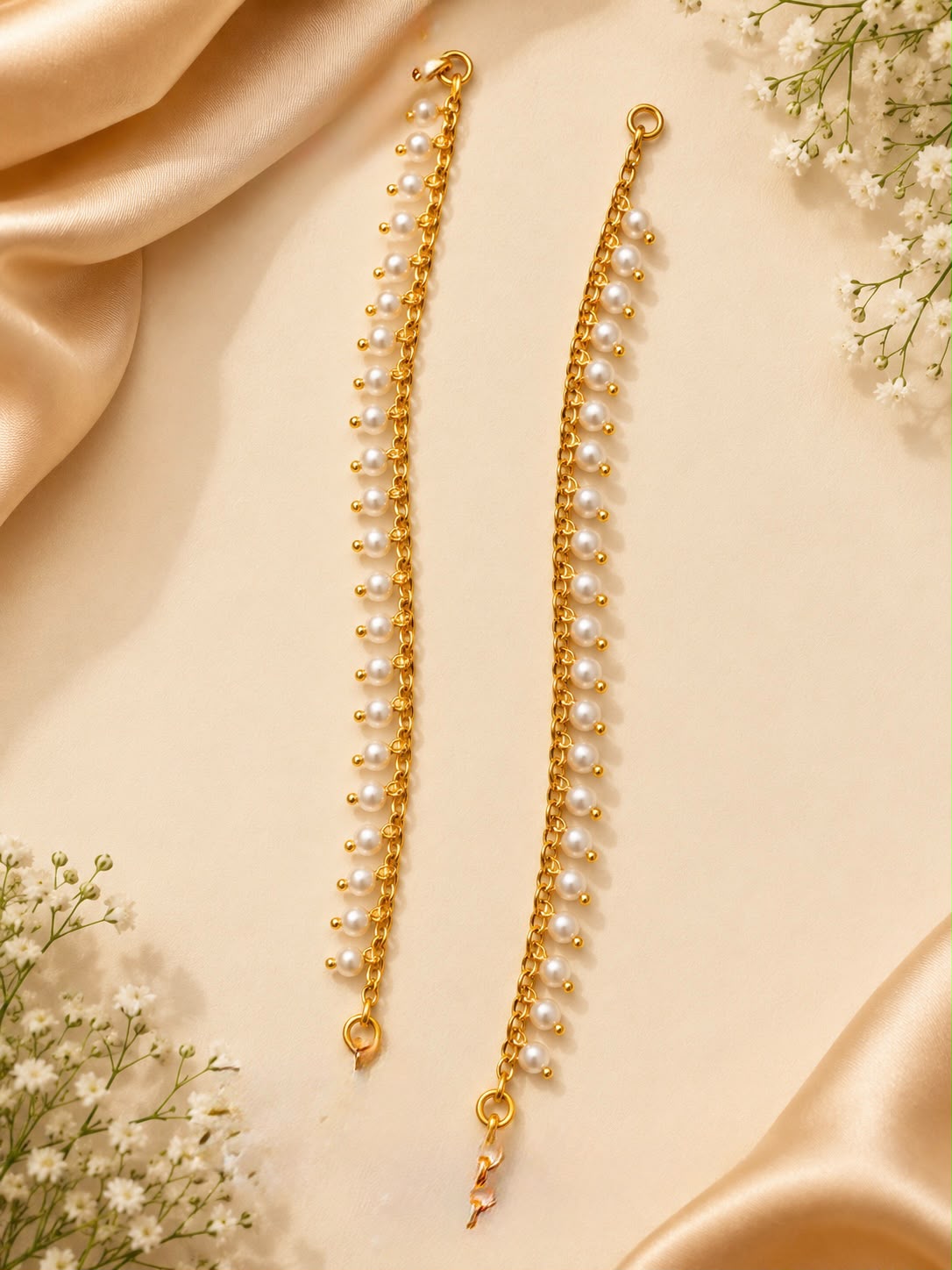 Ear chain one layer